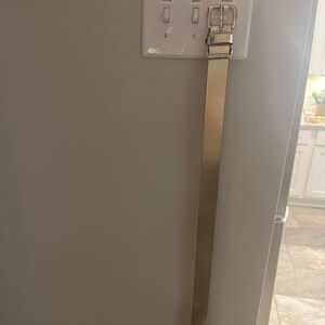 Banana Republic Cream Leather Belt